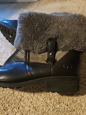UGG Black Leather Shearling Cuff Ankle Boot